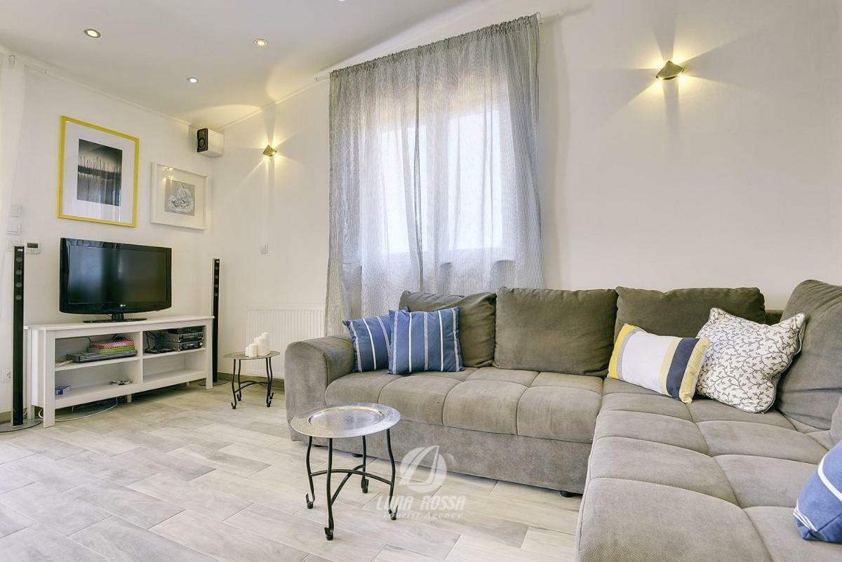Villa Emily Peroj Esterno foto